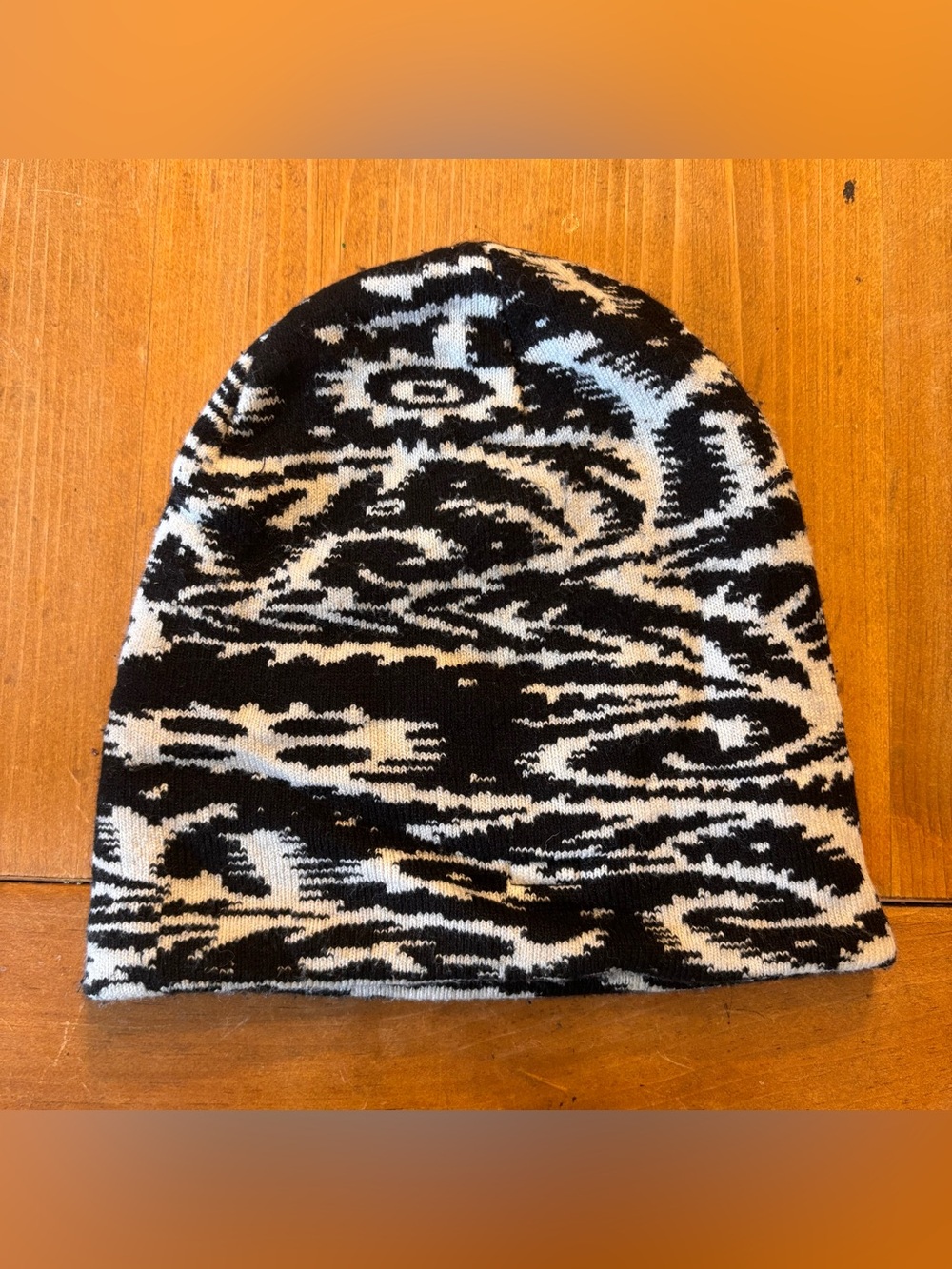 Obey mens Magnolia knit abstract beanie black/ white